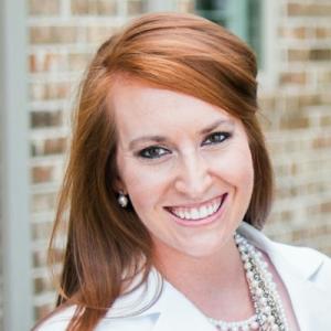 Headshot of Amanda Jenson